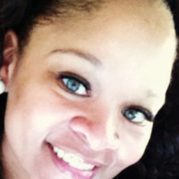 Meet your Posher, Cerritos - Picture 1 of 1